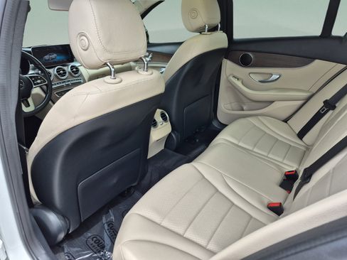 Used 2020 Mercedes-Benz C 300 4MATIC Sedan image 18