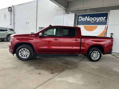 Used 2021 Chevrolet Silverado 1500 RST image 14