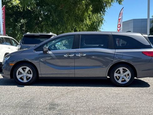 Used 2018 Honda Odyssey EX image 6