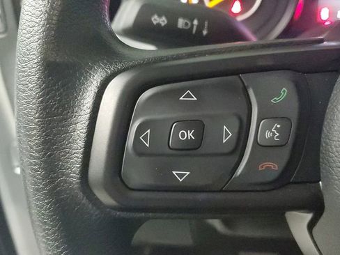 Used 2025 Jeep Wrangler Sport image 28