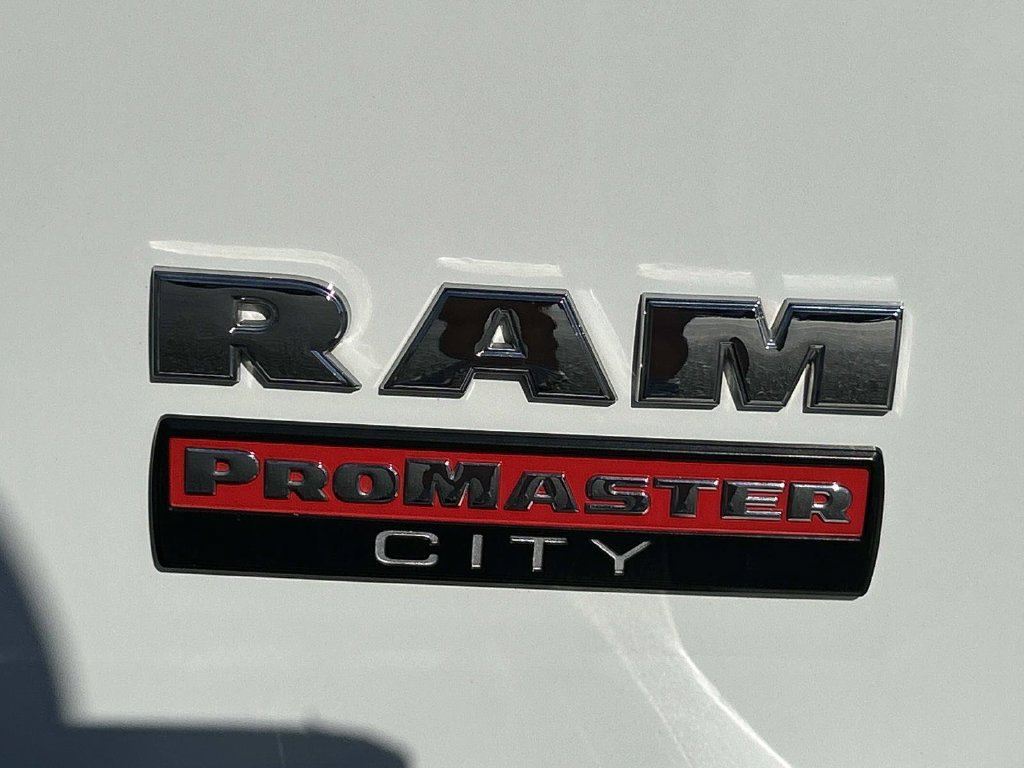 Used 2022 RAM ProMaster City Tradesman FWD image 10