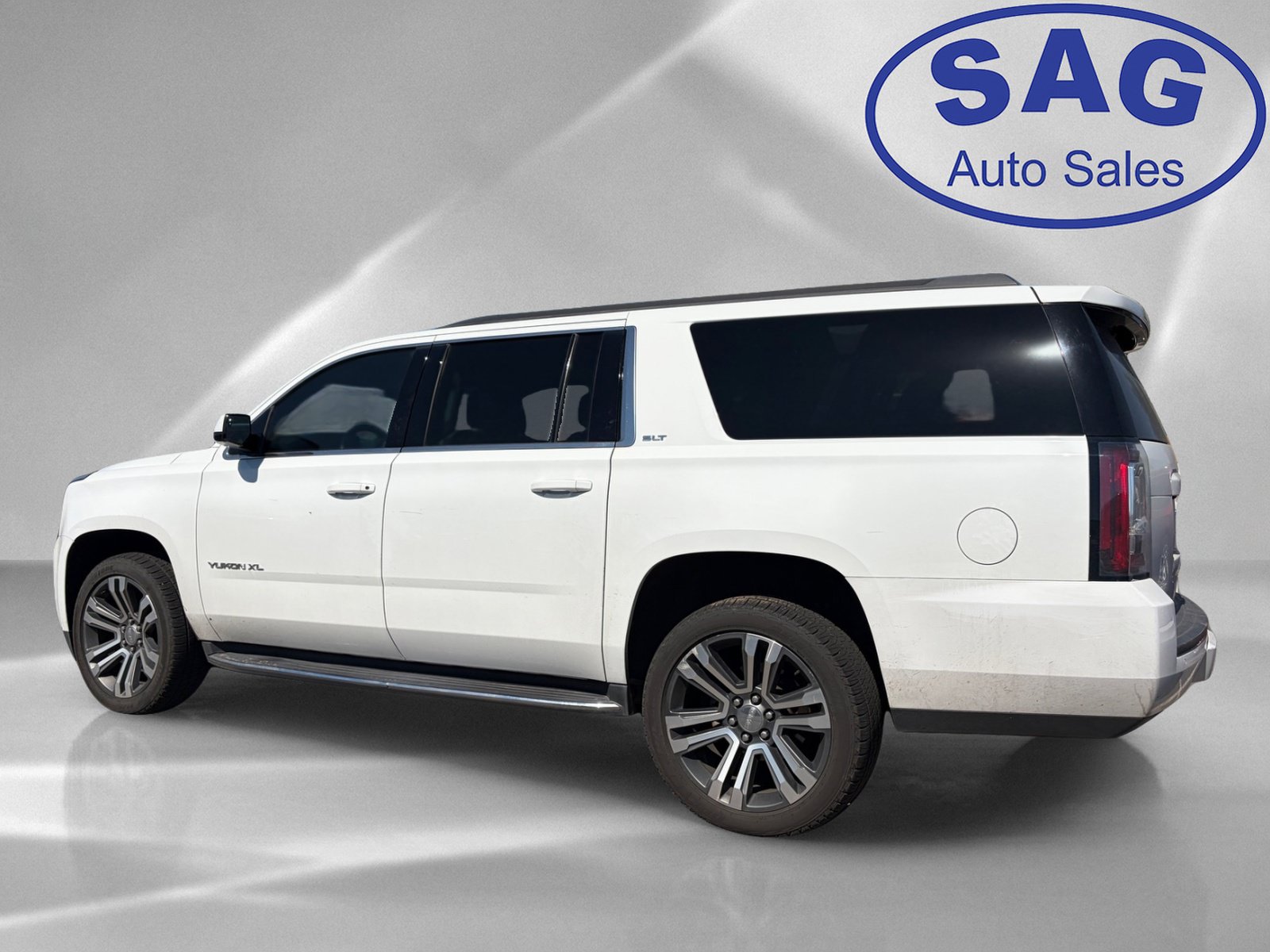 Used 2019 GMC Yukon XL SLT w/ Open Road Package RWD image 4
