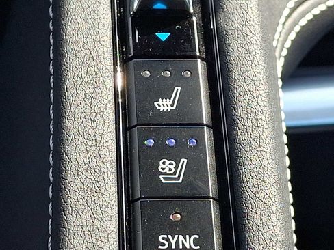 Used 2024 Chevrolet Corvette Stingray Preferred Cpe w/ Z51 Performance Package RWD image 20