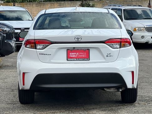 New 2026 Toyota Corolla LE FWD image 8