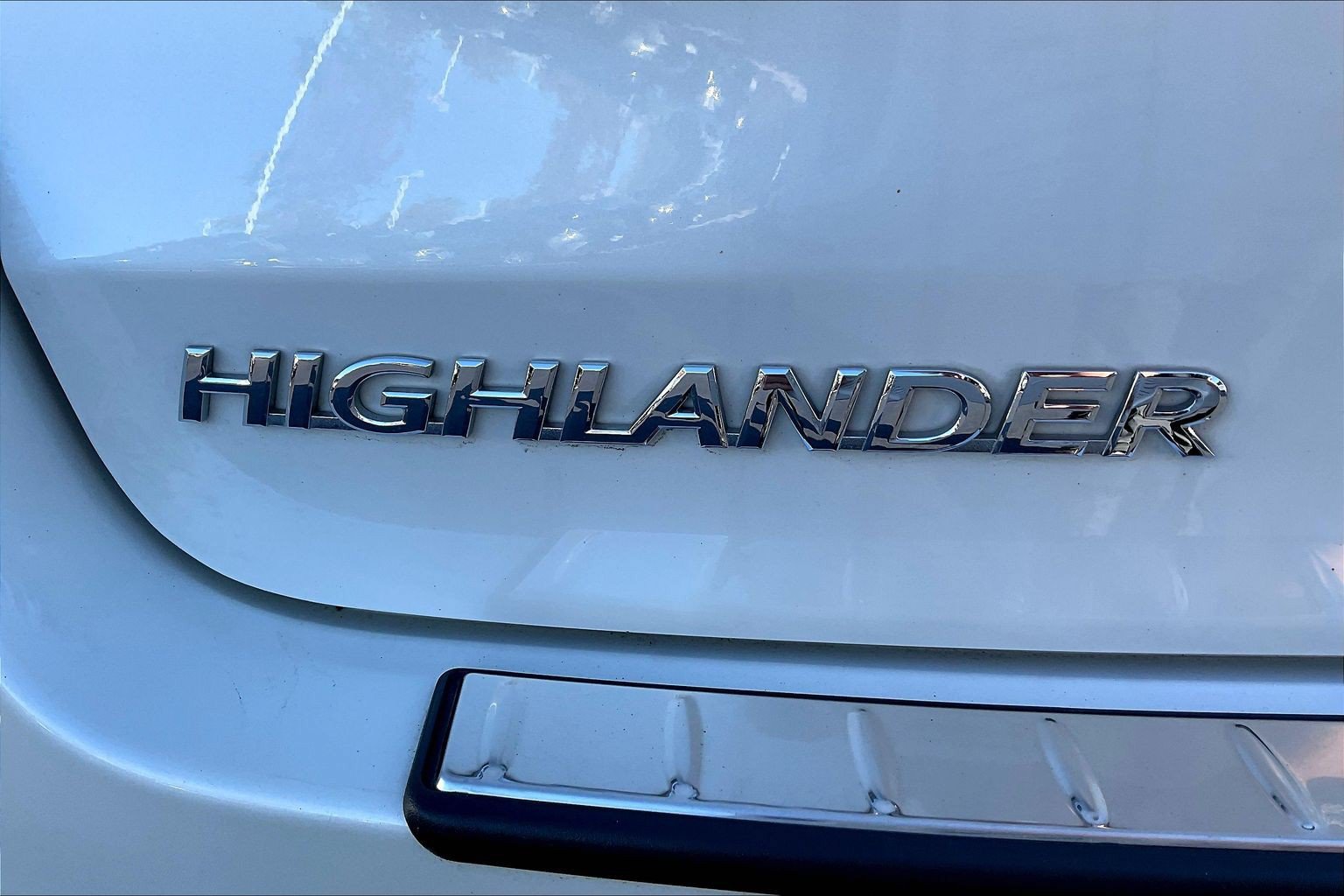 Used 2017 Toyota Highlander Limited Platinum AWD/4WD image 23