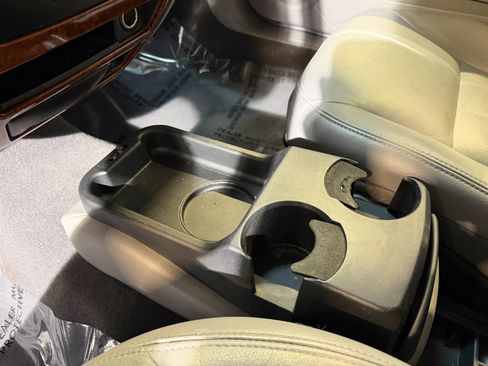 Used 2005 Mercury Sable LS image 19