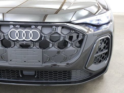 New 2026 Audi SQ5 Prestige AWD/4WD image 8