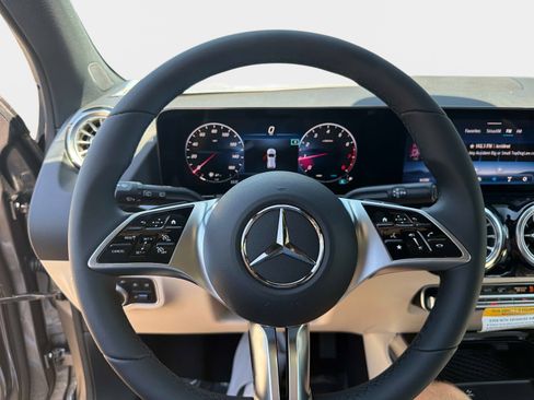 New 2026 Mercedes-Benz GLA 250 image 23