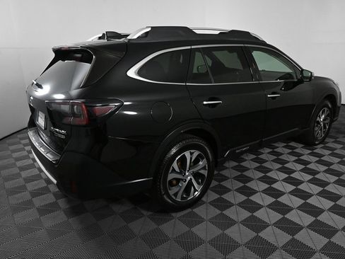 Used 2022 Subaru Outback Touring AWD/4WD image 25