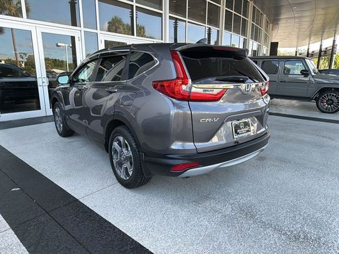 Used 2018 Honda CR-V EX image 3