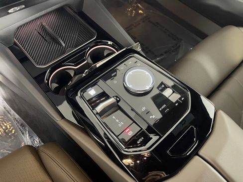 Certified 2025 BMW 540i xDrive image 14