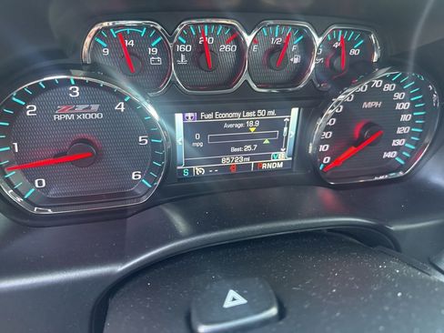 Used 2015 Chevrolet Silverado 1500 LT w/ Midnight Edition AWD/4WD image 17
