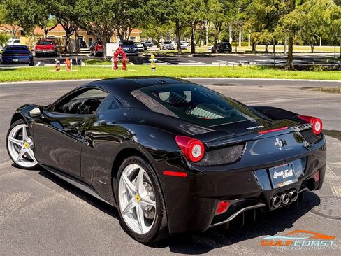 Used 2012 Ferrari 458 Italia Coupe RWD image 44