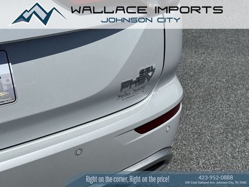 Used 2023 Mitsubishi Outlander SEL AWD/4WD image 2