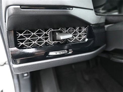 Used 2024 Honda Accord Touring image 13