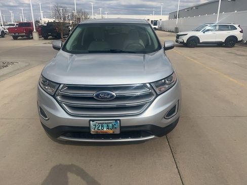 Used 2016 Ford Edge Titanium w/ Class II Trailer Tow Package AWD/4WD image 10