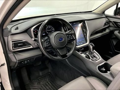 Used 2025 Subaru Outback Onyx Edition AWD/4WD image 16
