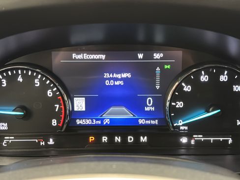 Used 2021 Ford Explorer XLT w/ Equipment Group 202A AWD/4WD image 17