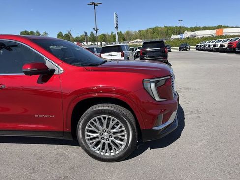 New 2026 GMC Acadia Denali w/ Super Cruise Package AWD/4WD image 4