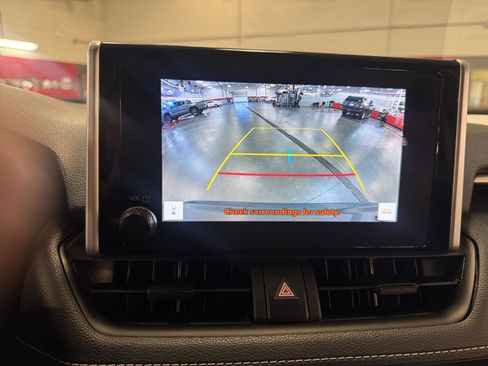 Certified 2024 Toyota RAV4 XLE AWD/4WD image 28