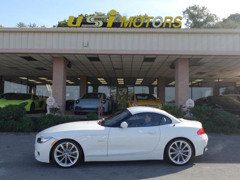 Used 2012 BMW Z4 sDrive35i w/ M Sport Pkg RWD image 18