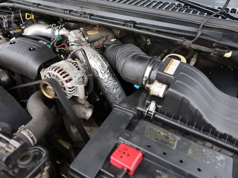 Used 2000 Ford Excursion Limited image 45