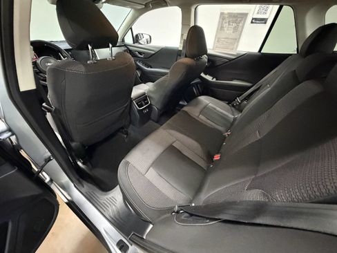 Used 2022 Subaru Outback Premium AWD/4WD image 17