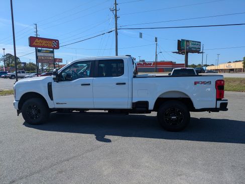 Used 2024 Ford F250 XL w/ STX Appearance Package AWD/4WD image 7