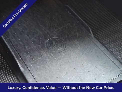 Certified 2024 Volvo XC40 B5 Plus w/ Protection Package Premier AWD/4WD image 27