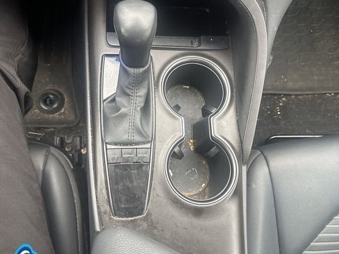 Used 2023 Toyota Camry SE image 23