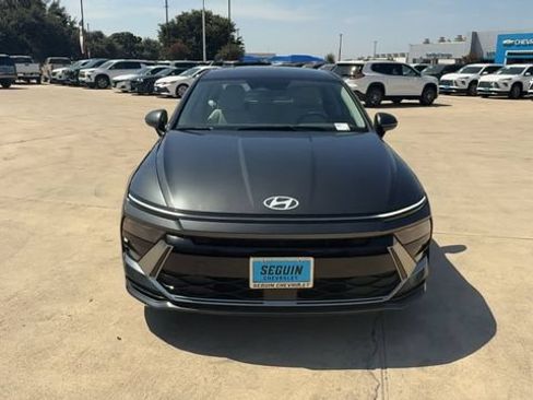 Used 2024 Hyundai Sonata SEL FWD image 3