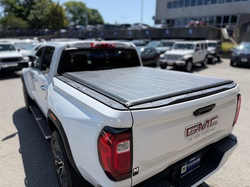 Used 2024 GMC Canyon Denali AWD/4WD image 25