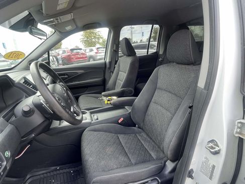 Used 2021 Honda Ridgeline Sport image 13