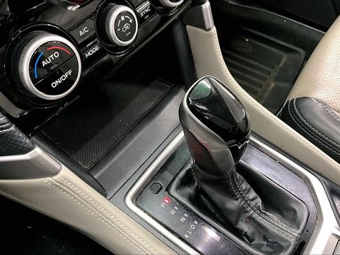 Used 2019 Subaru Forester Limited AWD/4WD image 16