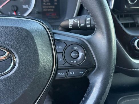 Used 2019 Toyota Corolla SE FWD image 21