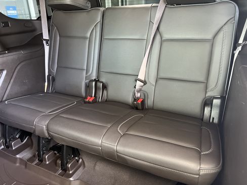 Used 2022 GMC Yukon Denali AWD/4WD image 11