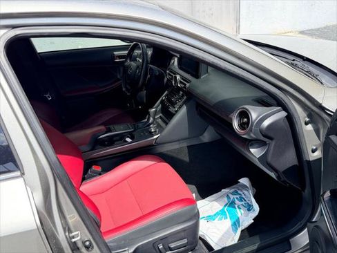 Used 2022 Lexus IS 300 RWD image 21