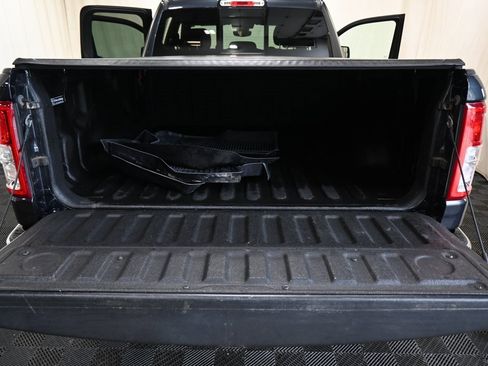 Used 2019 RAM 1500 Big Horn image 34