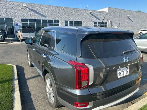 Used 2020 Hyundai Palisade SEL w/ Convenience Package FWD image 7