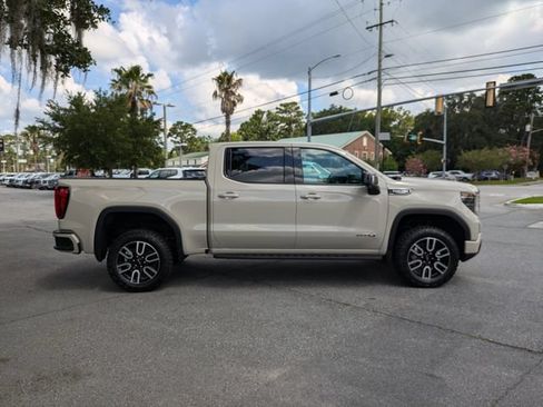 New 2026 GMC Sierra 1500 AT4 w/ AT4 Premium Package AWD/4WD image 4