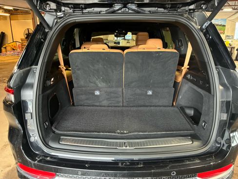 Used 2023 Jeep Grand Cherokee L Summit image 10