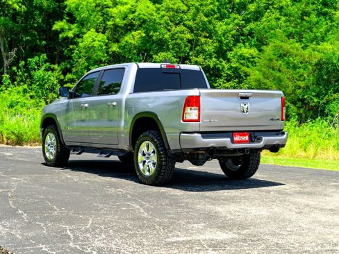 Used 2019 RAM 1500 Big Horn AWD/4WD image 9