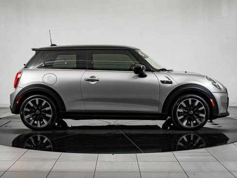 Used 2024 MINI Cooper SE image 11