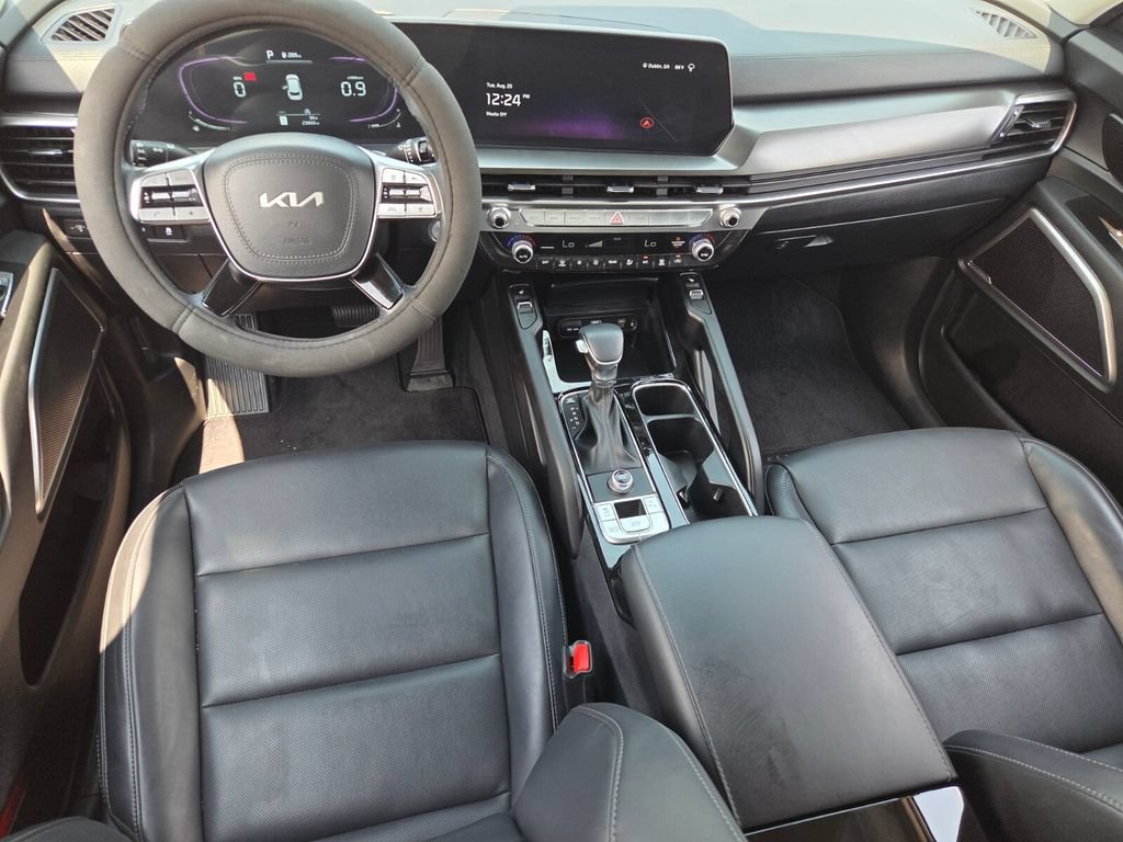 Used 2025 Kia Telluride S FWD image 8