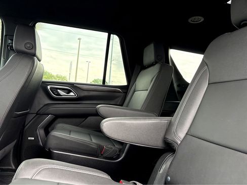 Used 2024 Chevrolet Tahoe Z71 AWD/4WD image 19