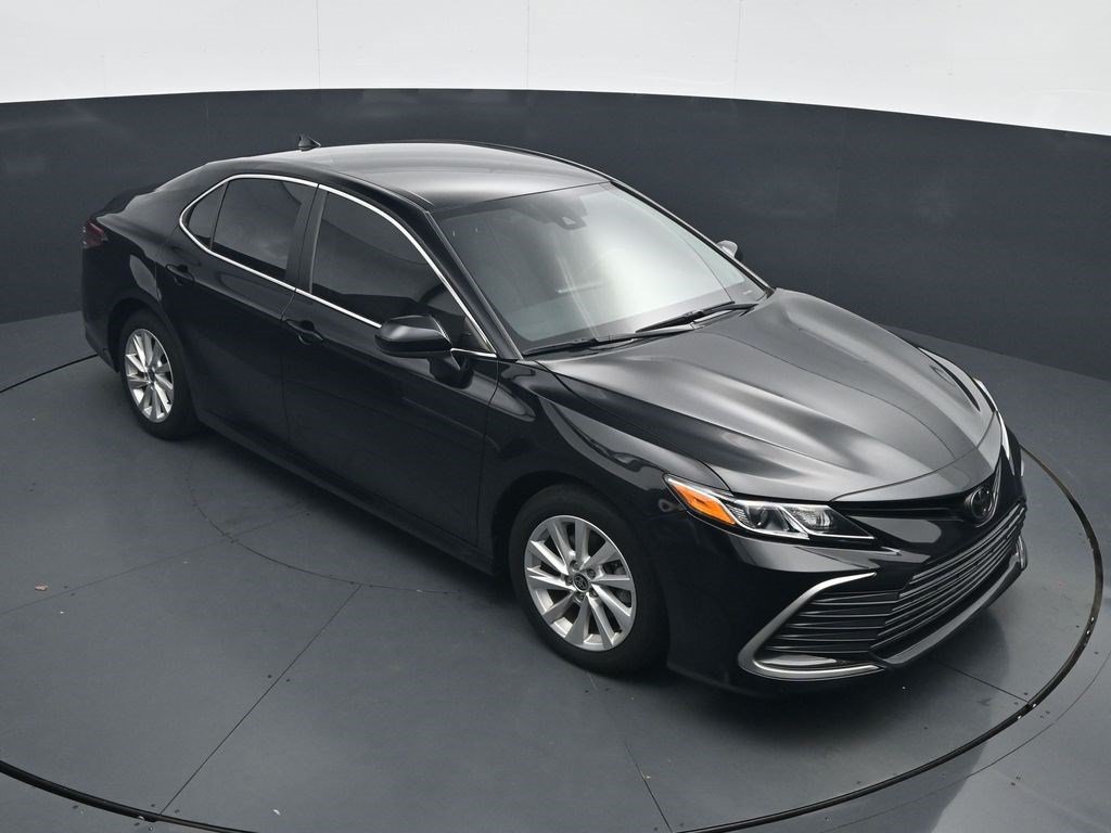 Used 2024 Toyota Camry LE FWD image 26