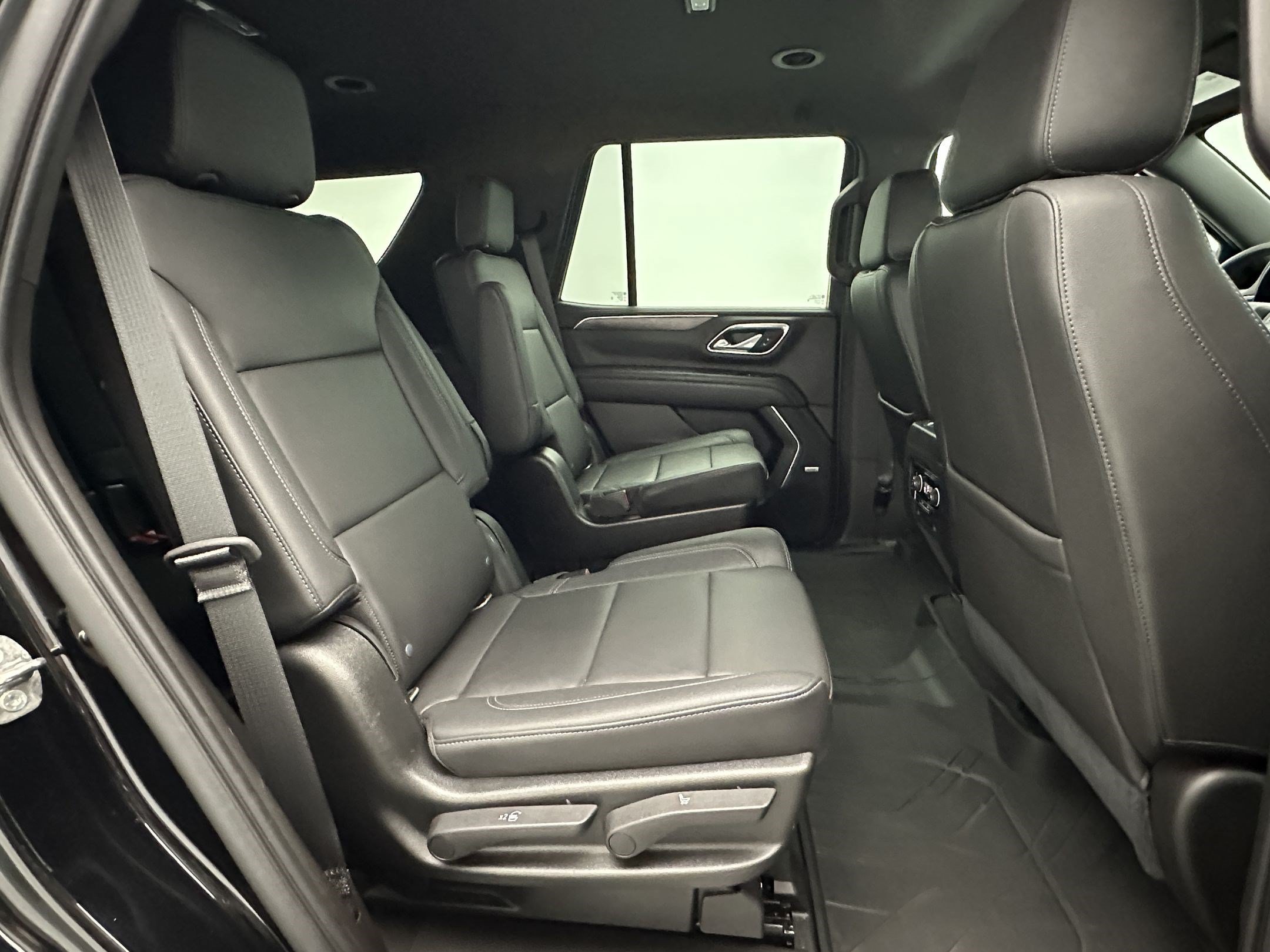 Certified 2021 Chevrolet Tahoe LT AWD/4WD image 30