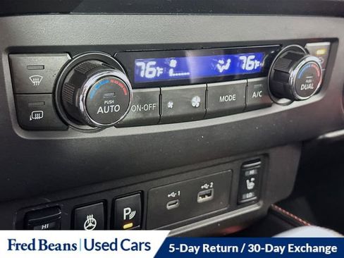 Used 2023 Nissan Frontier PRO-4X w/ Pro-4X Premium Package AWD/4WD image 23