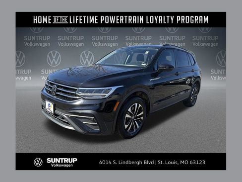 Used 2024 Volkswagen Tiguan S image 1