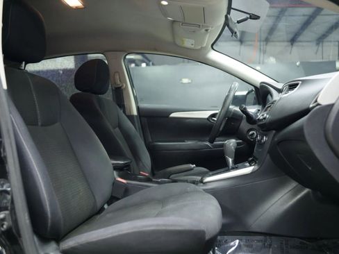 Used 2017 Nissan Sentra S FWD image 21